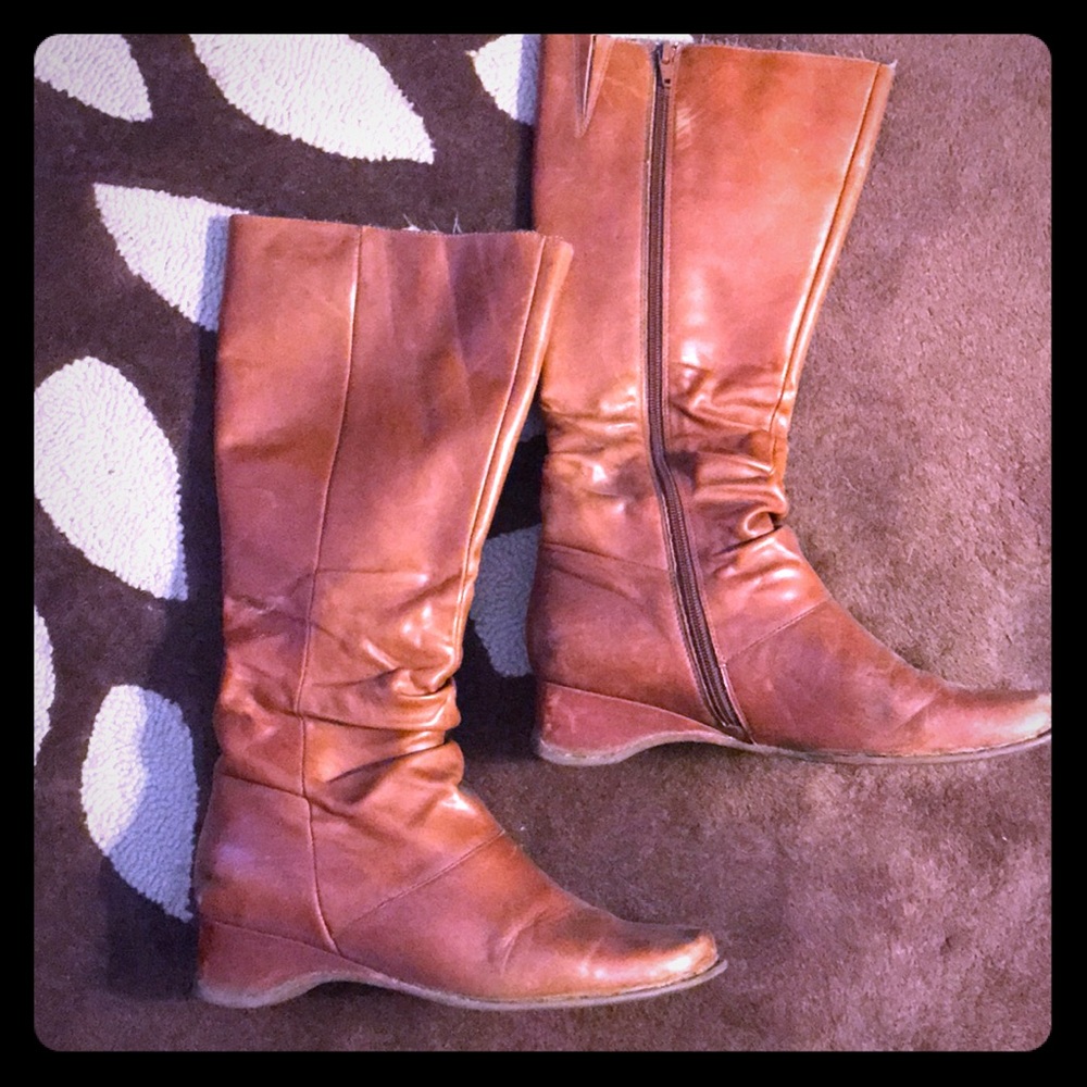 Brown half inch heeled boots